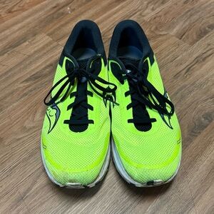 Saucony Yellow and Black Men's Speed Endorphin Shift size 12.5